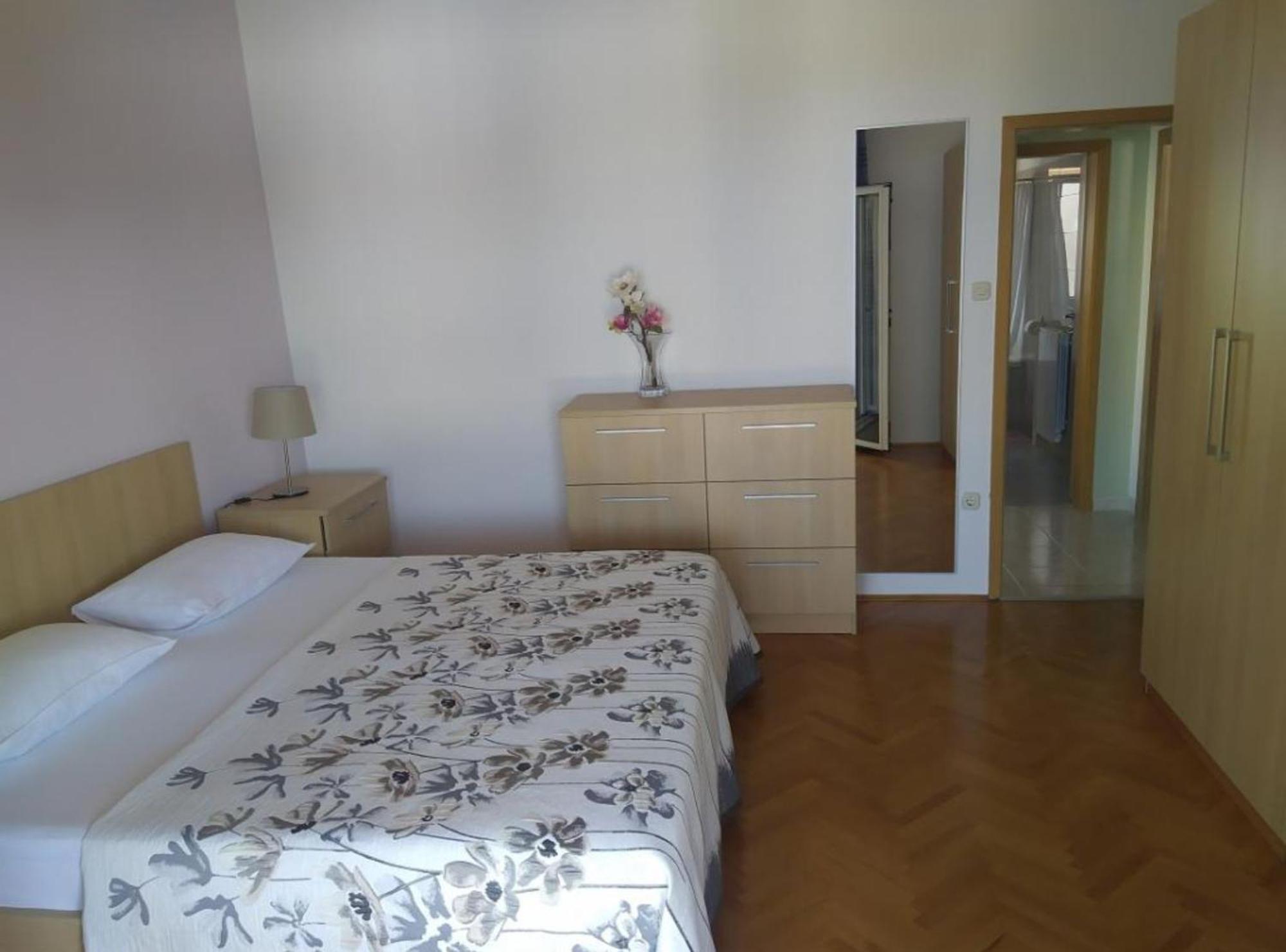 Apartments Roscic Podgora Exterior foto