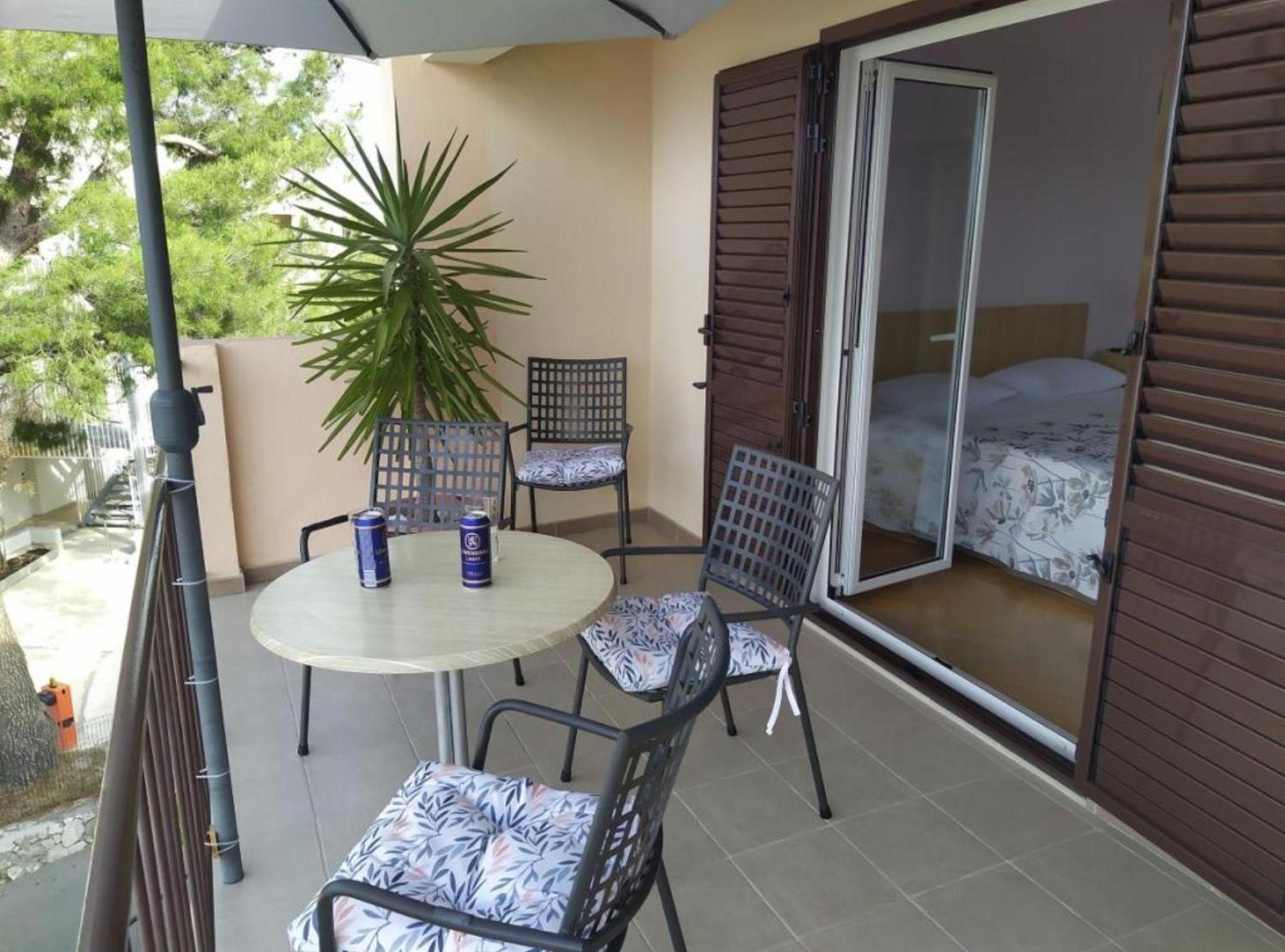 Apartments Roscic Podgora Exterior foto